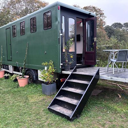 Quex Livery Glamping Hotel Birchington-on-Sea Exterior photo