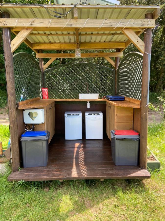 Quex Livery Glamping Birchington-on-Sea Exterior photo